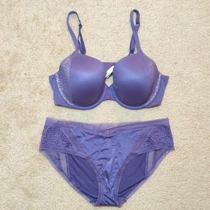 Victoria's Secret bra/panty set